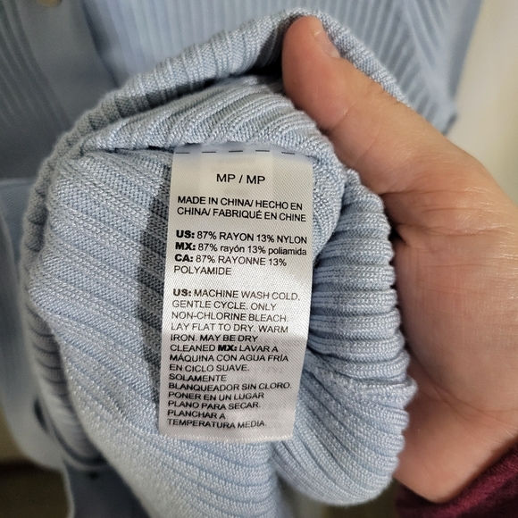 White House Black Market Light Blue Ribbed Cardigan, Size Petite Medium PM - Picture 4 of 5